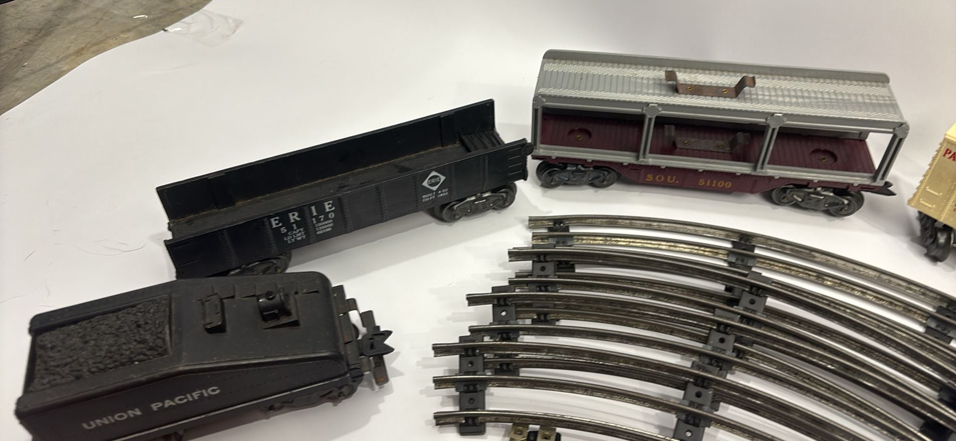Marx Vintage O Gauge Electric Train Set With Locomotive And Track 4