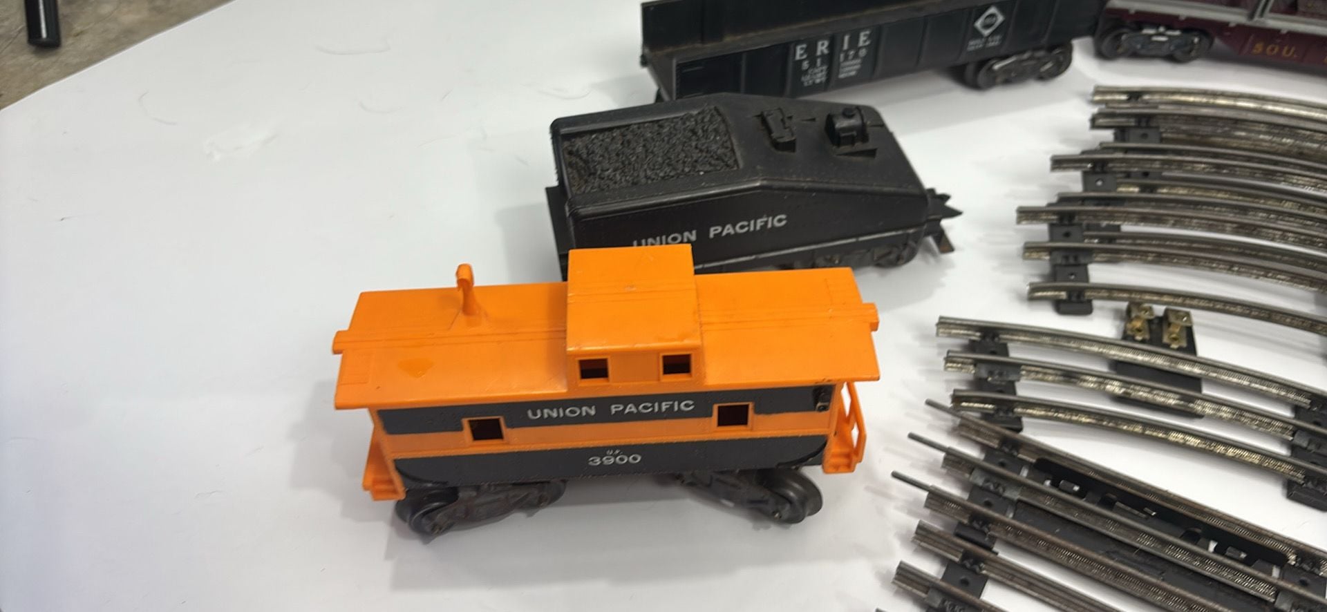 Marx Vintage O Gauge Electric Train Set With Locomotive And Track 5