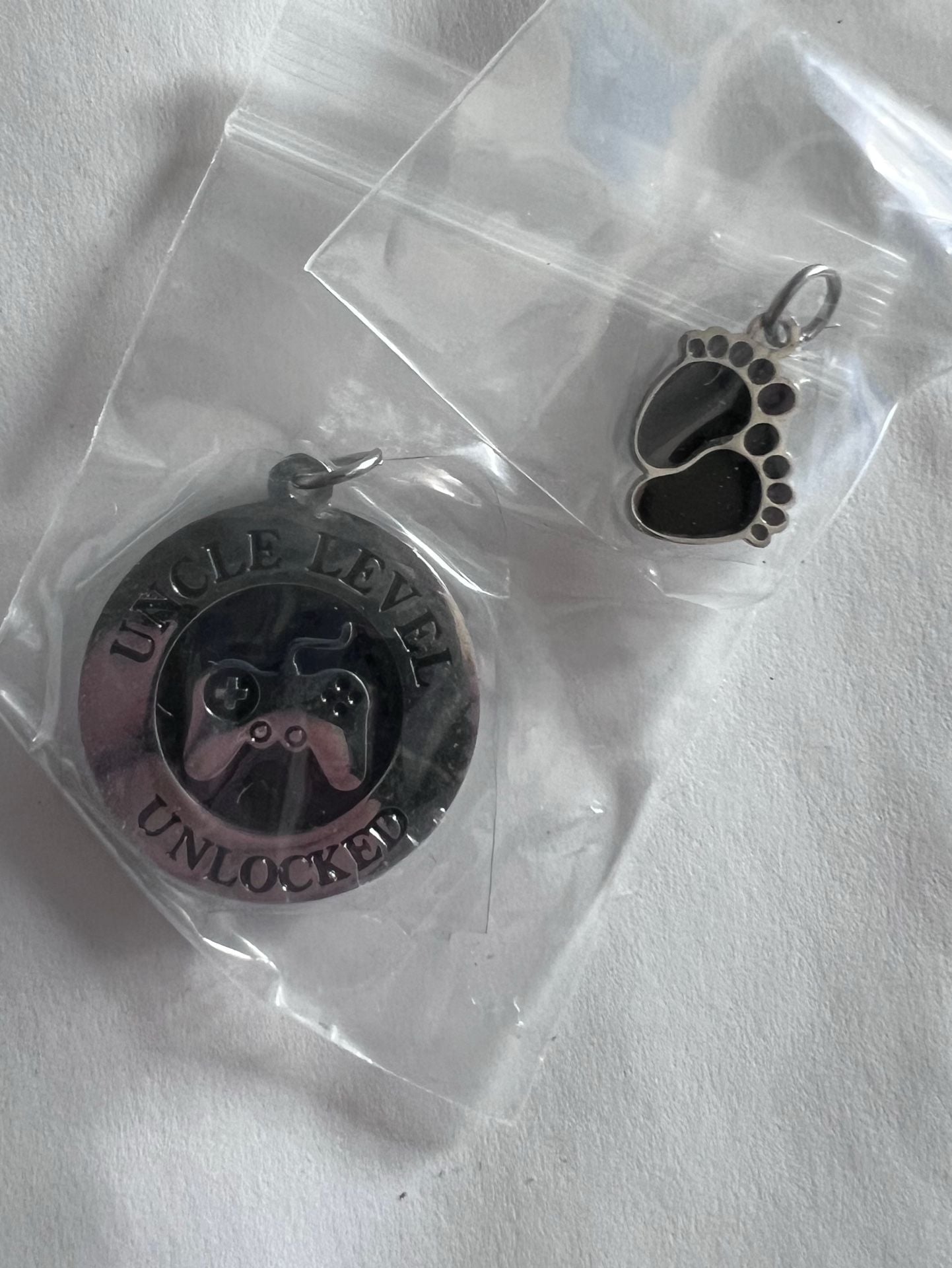 Uncle Level Unlocked Keychain Stainless Steel Gaming Theme Gift 3