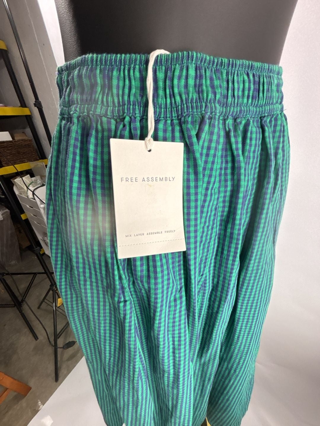 Free Assembly Pleated Maxi Skirt Size XS (0-2) Green Gingham 5