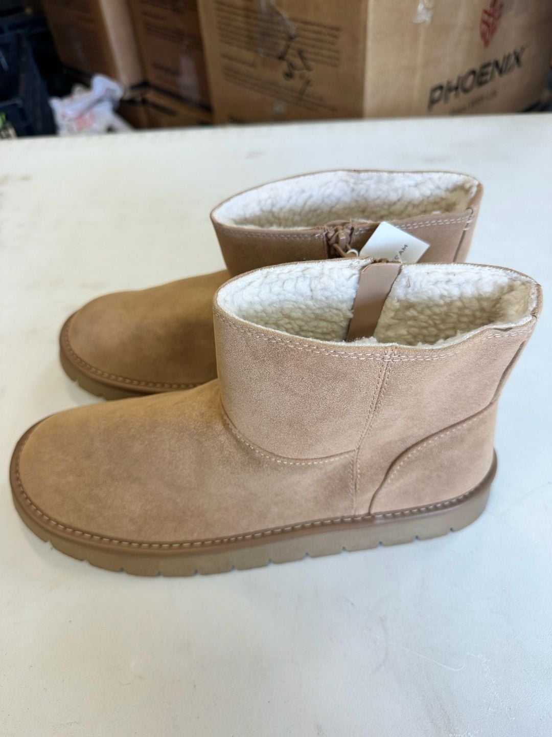Universal Thread Short Boots Size 10 Tan Suede 3