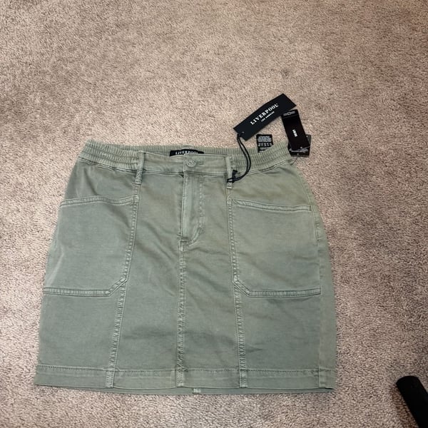 Liverpool Los Angeles Skirt Size 28/6 Green Utility (0034) 