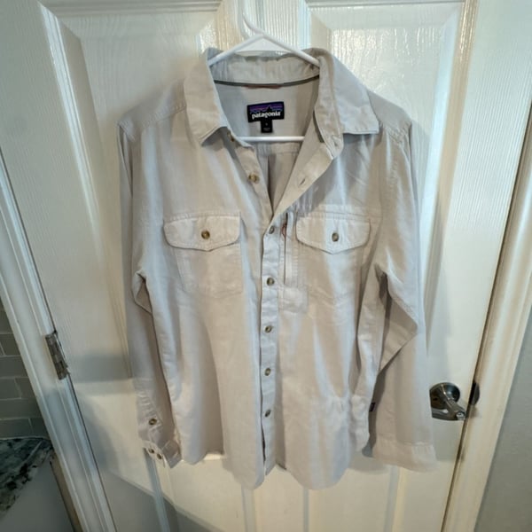 Patagonia Long-Sleeve Shirt Size S Beige Worn Wear