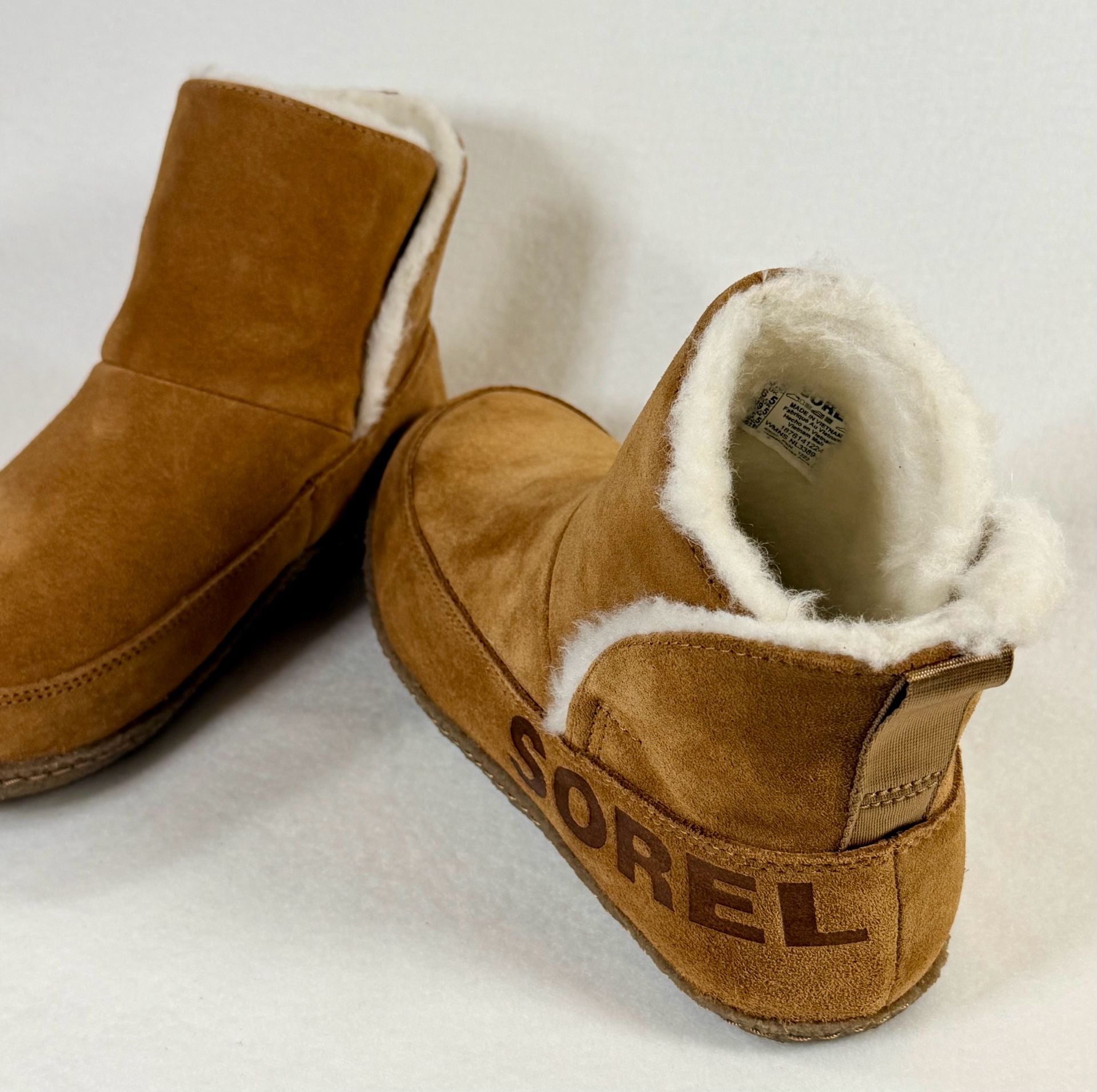 Sorel Nakiska Bootie/Boot Suede Shearling Camel Brown Women’s 8.5 5