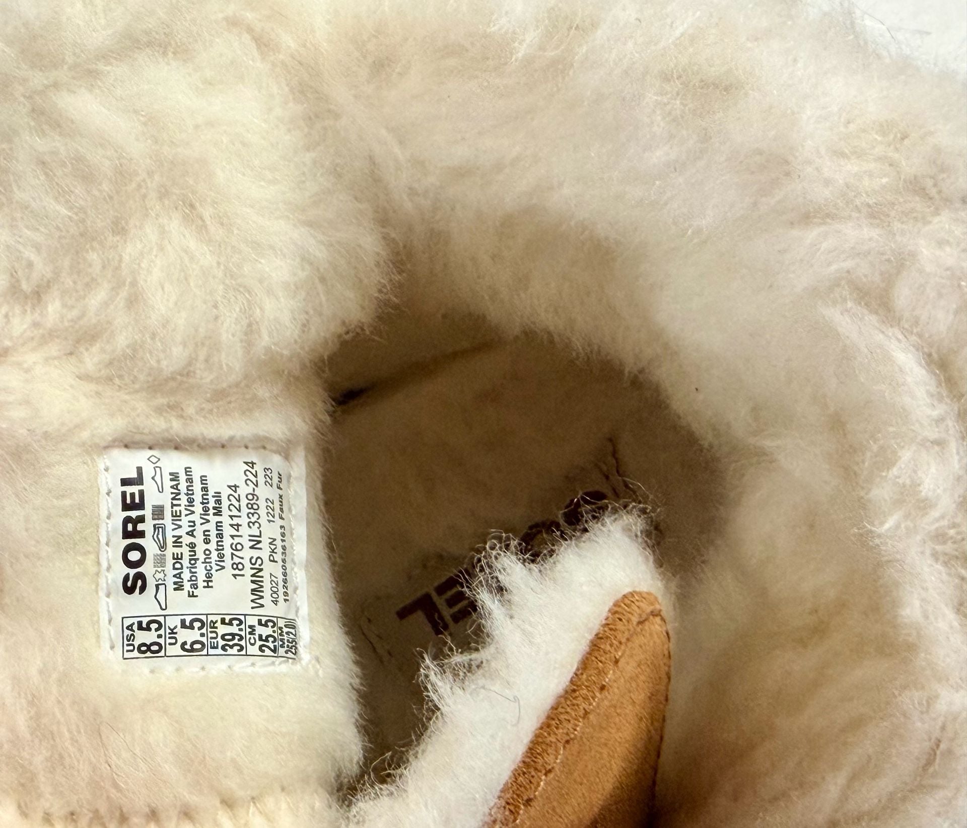 Sorel Nakiska Bootie/Boot Suede Shearling Camel Brown Women’s 8.5 6