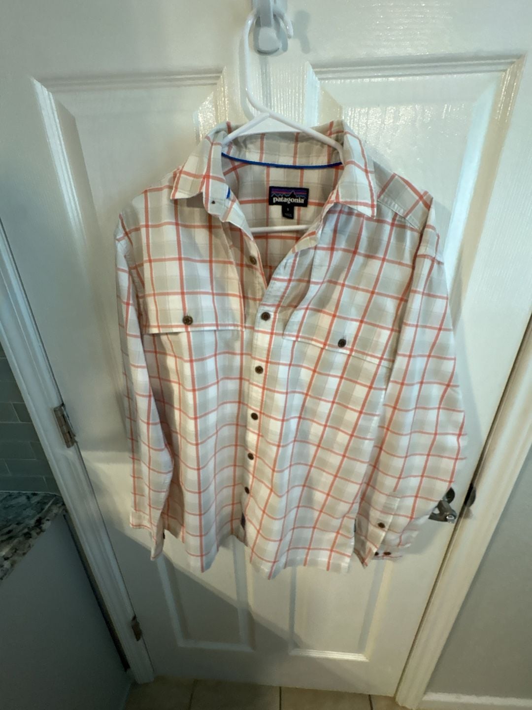 Patagonia Long-Sleeve Plaid Button-Up Shirt Size S White Orange 2