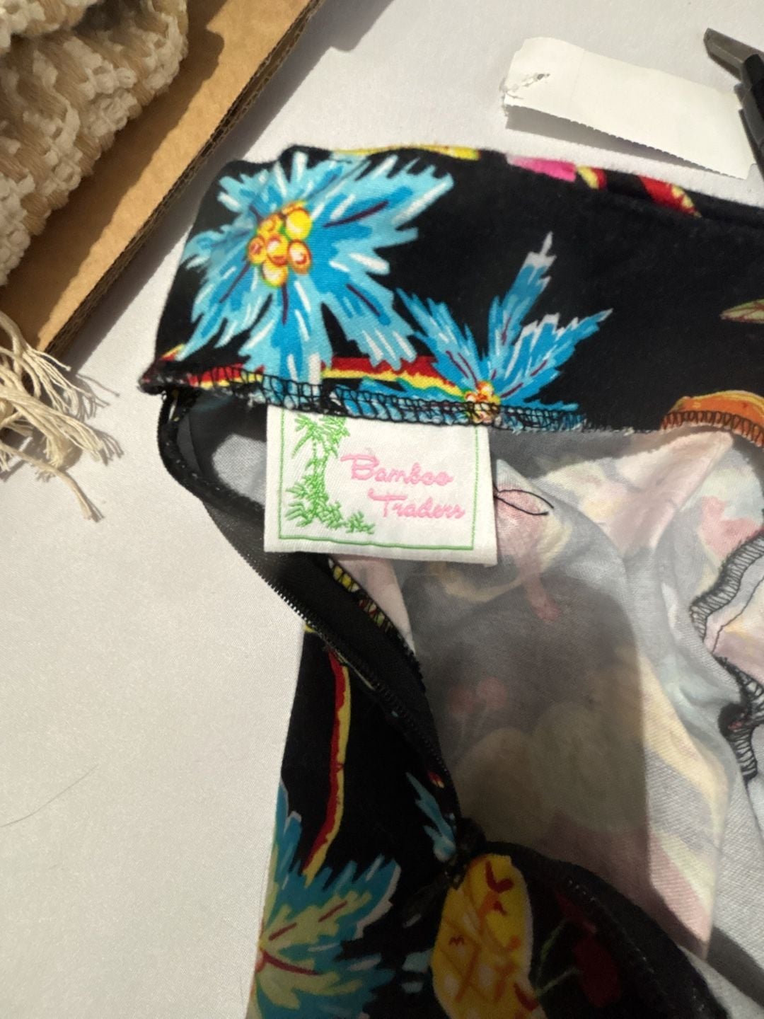 Bamboo Traders Tropical Fruit Print Ruffle Hem Skirt Size 6 Black 4