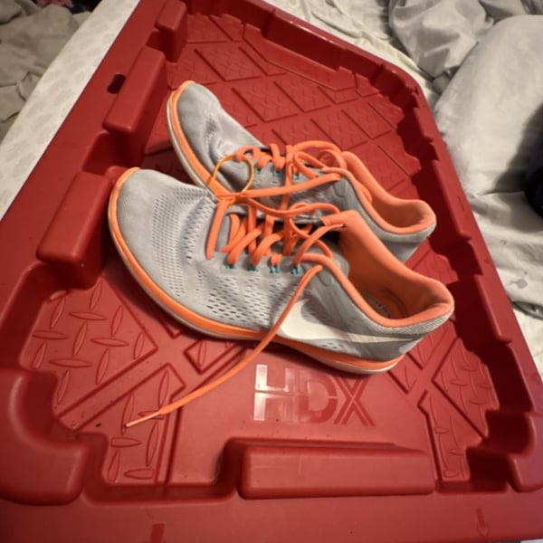 Nike Flex 2016 Run Size 9 Gray Orange Running Shoes