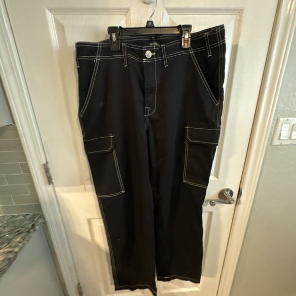 True Religion Cargo Pants Size 33 Black Contrast Stitch Utility