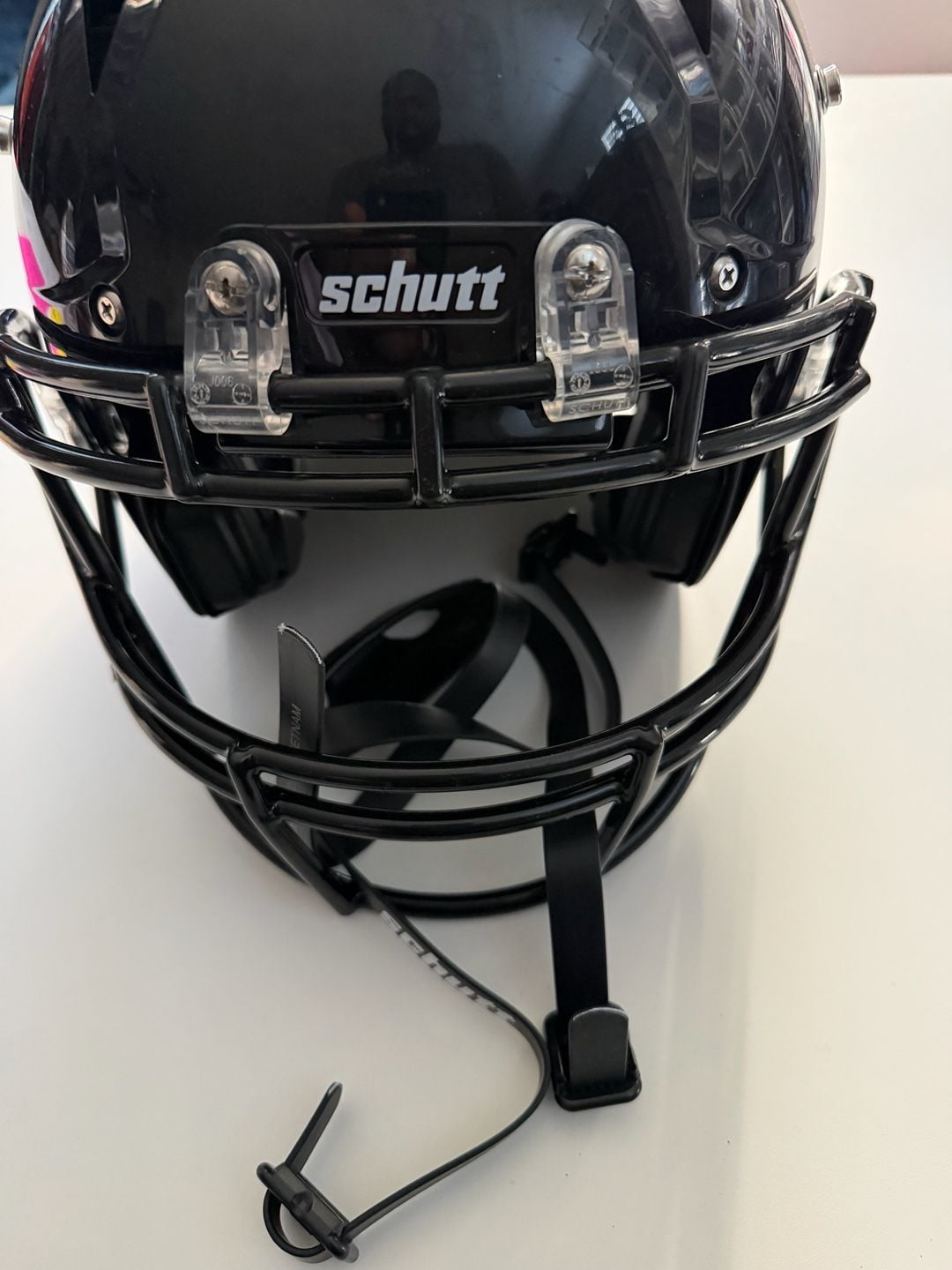 Schutt Youth Vengeance A11 2.0 Football Helmet Size Small Black 2