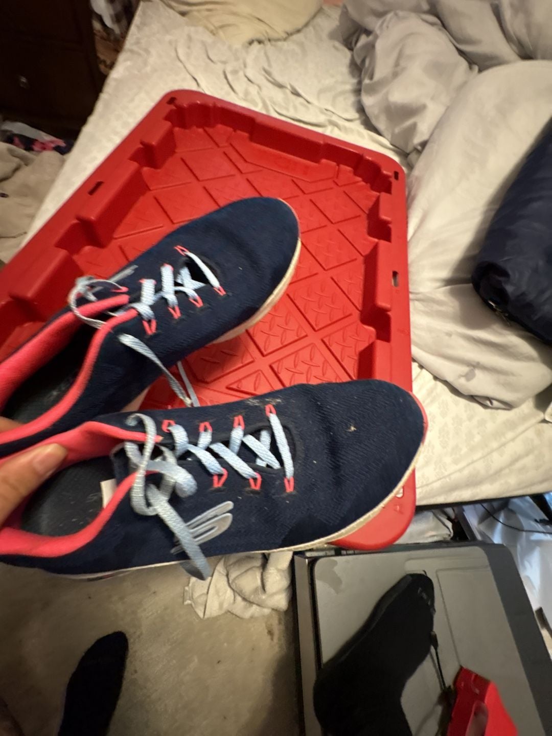 Skechers Arch Fit Comfy Wave Navy Hot Pink Sneakers 6