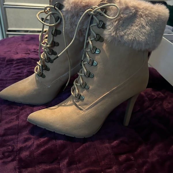 Qupid Scorpio-05 Faux Suede Stiletto Boot