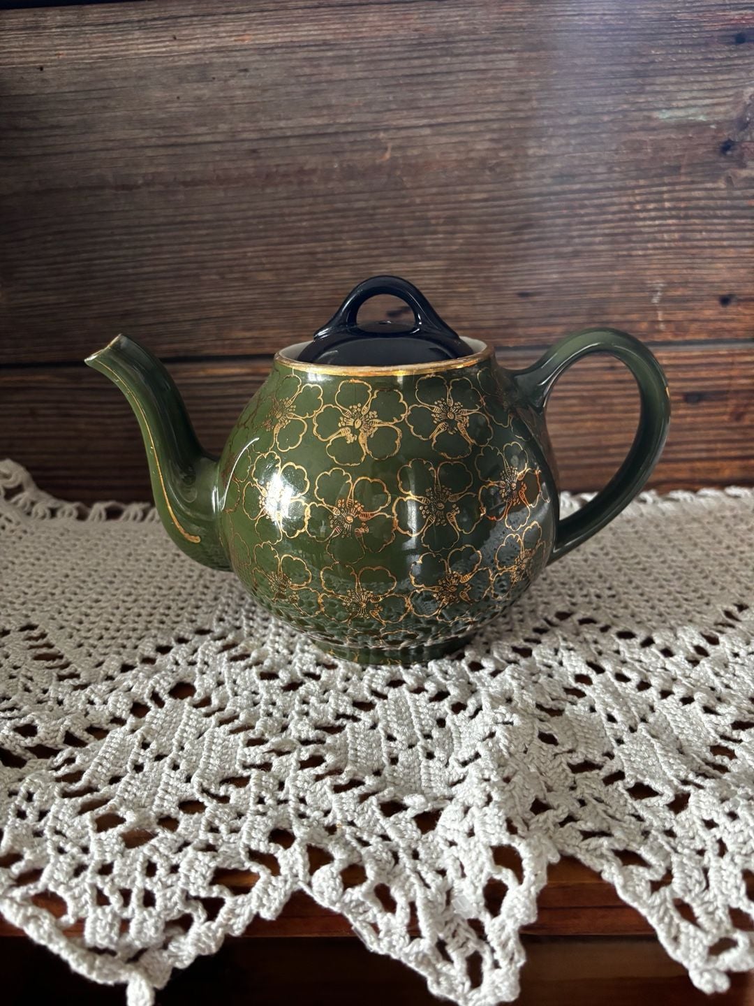 Hall China Green Gold French Flower Teapot 6 Cup 1