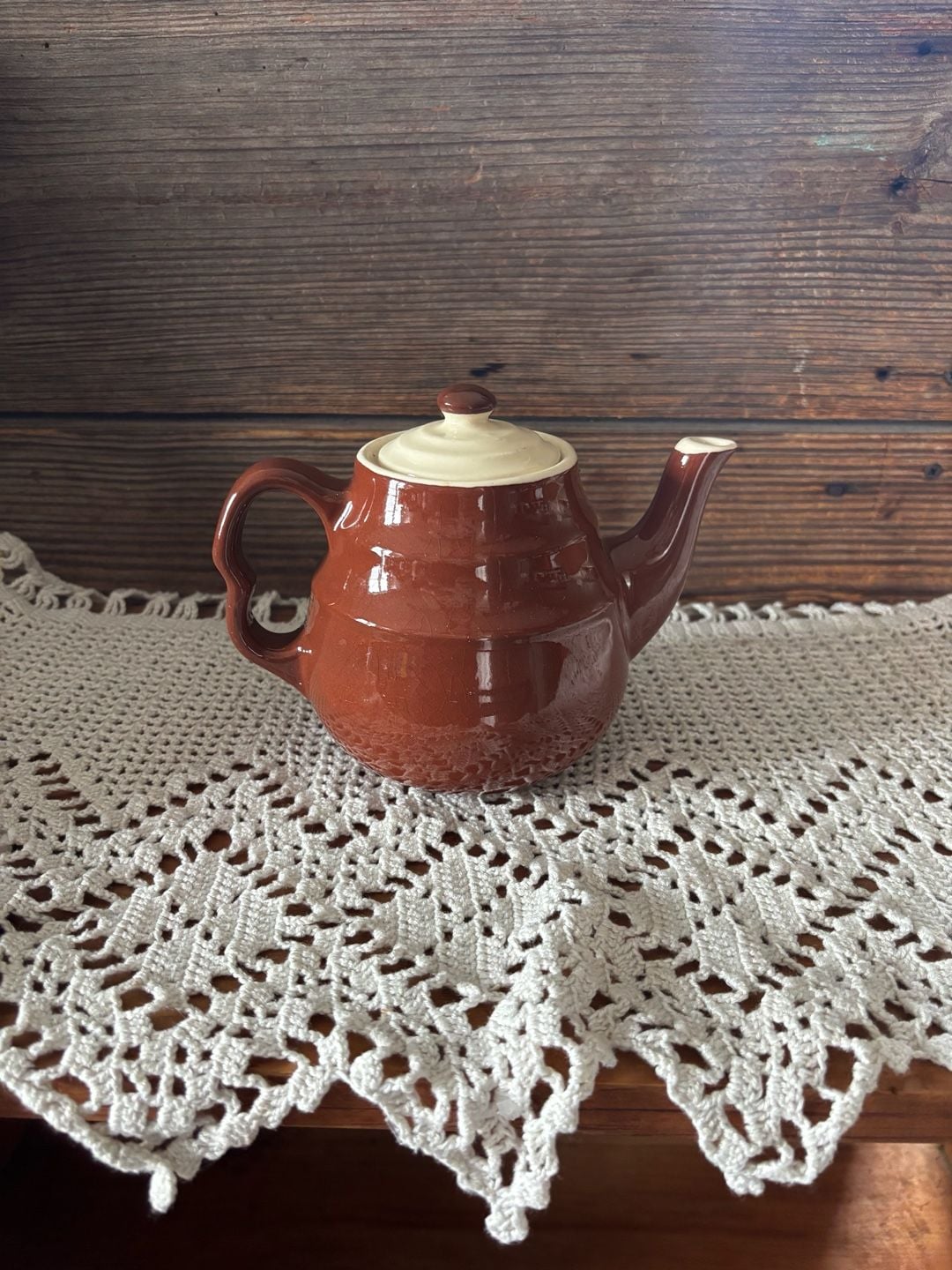 Shawnee Pottery Vintage Teapot Brown Glazed Body Cream Lid Ringware 2