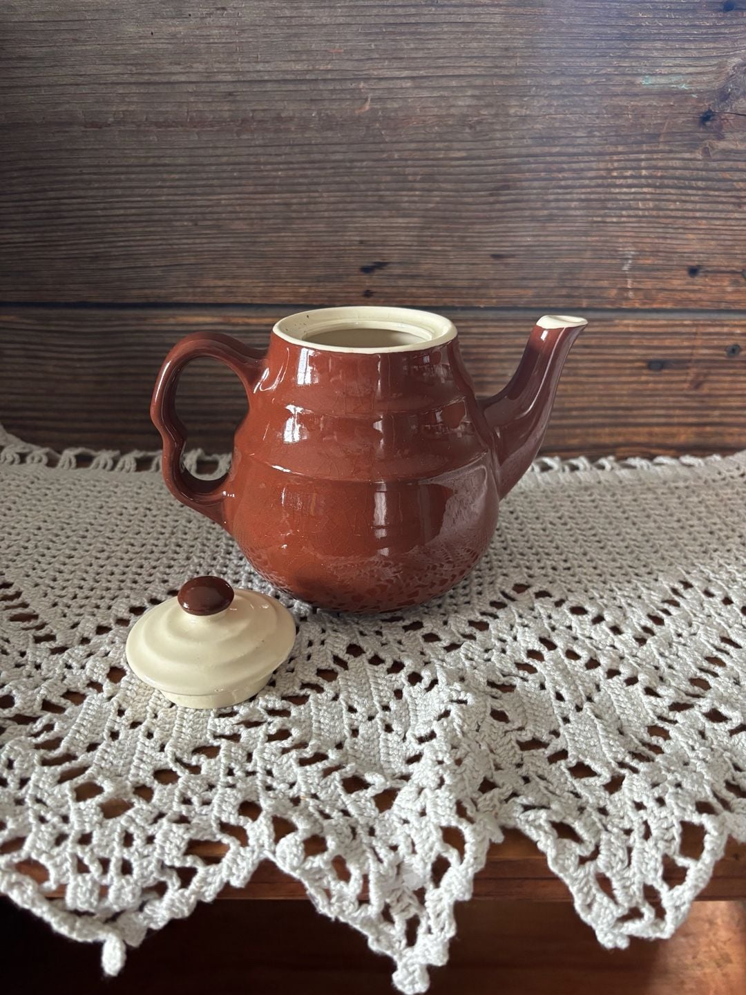Shawnee Pottery Vintage Teapot Brown Glazed Body Cream Lid Ringware 3