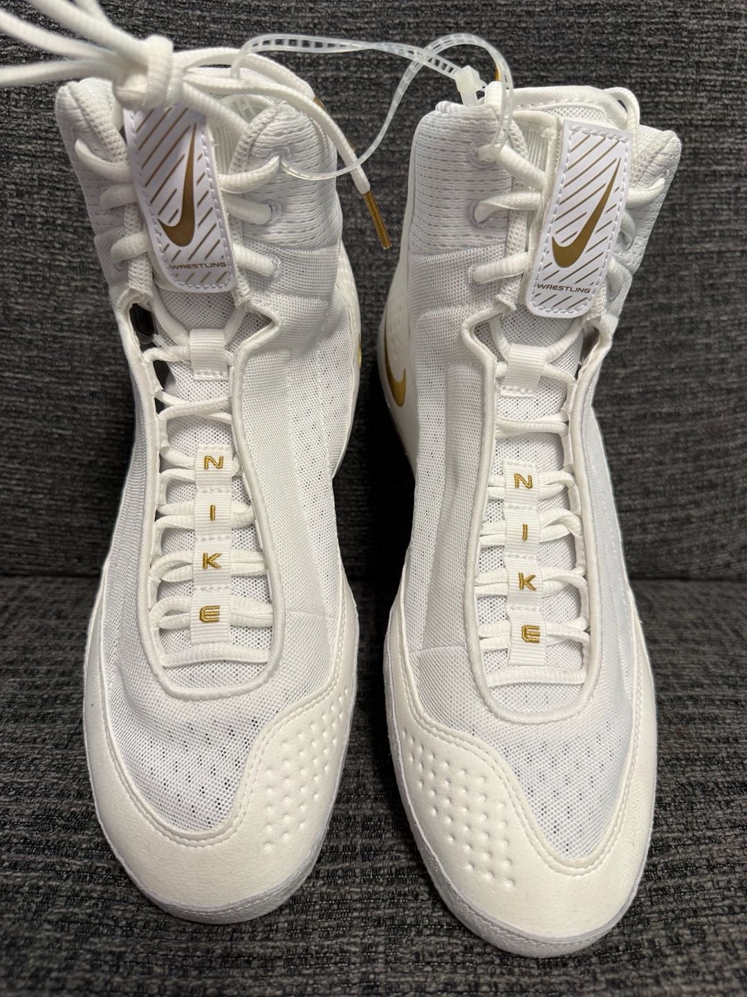 Nike Inflict 4 Wrestling Shoes Size 11 White Gold 5