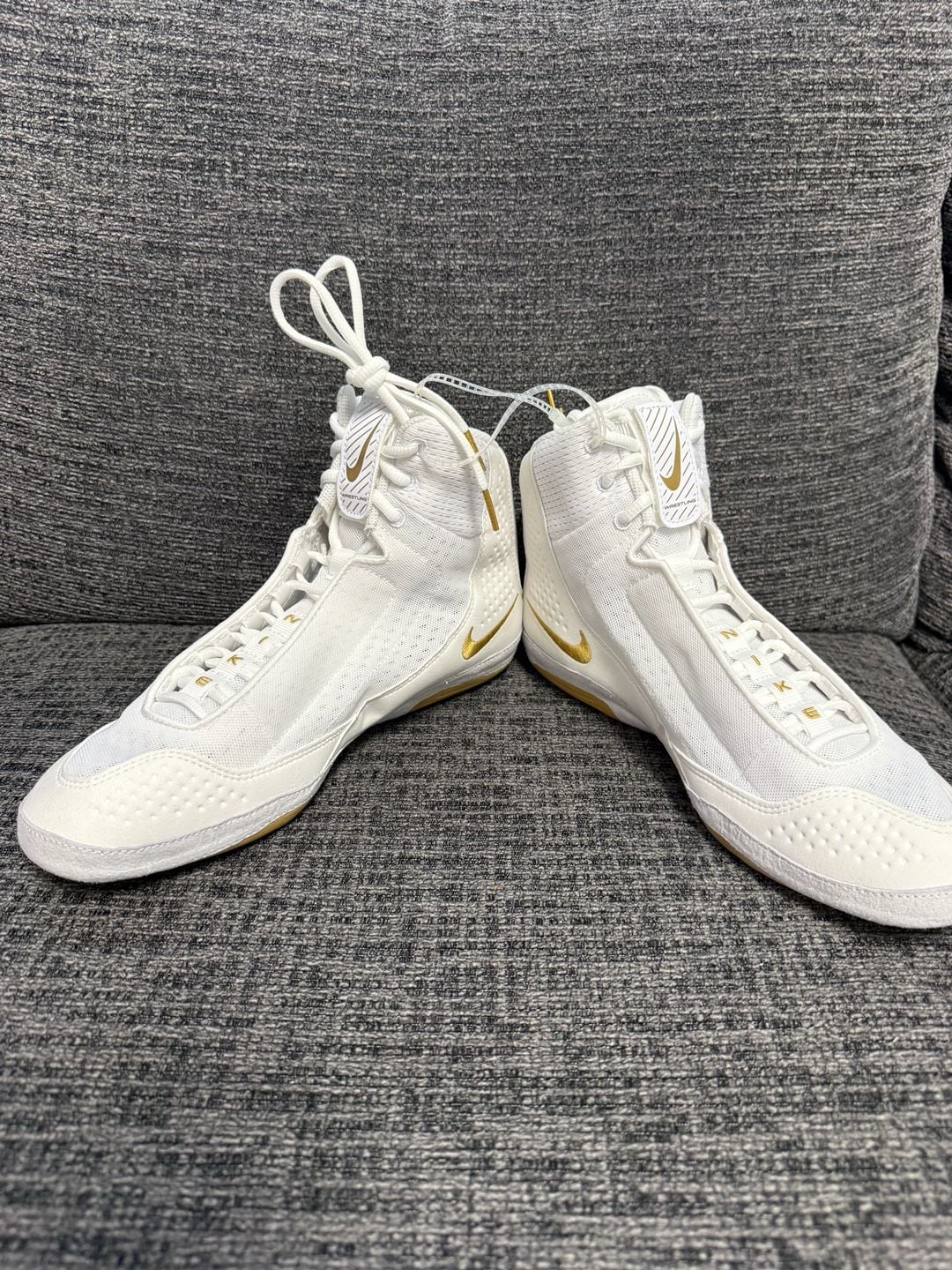 Nike Inflict 4 Wrestling Shoes Size 11 White Gold 6