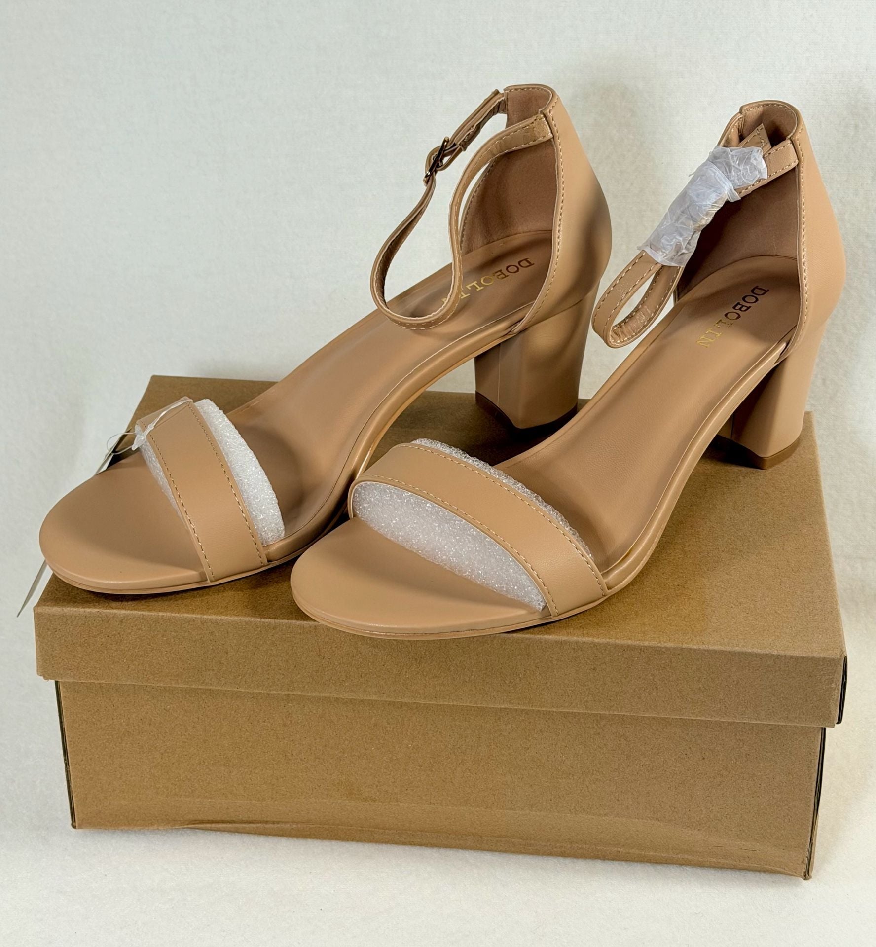 Dobolin Chunky Heel Sandals Open Toe Ankle Strap Nude Women’s 39 2