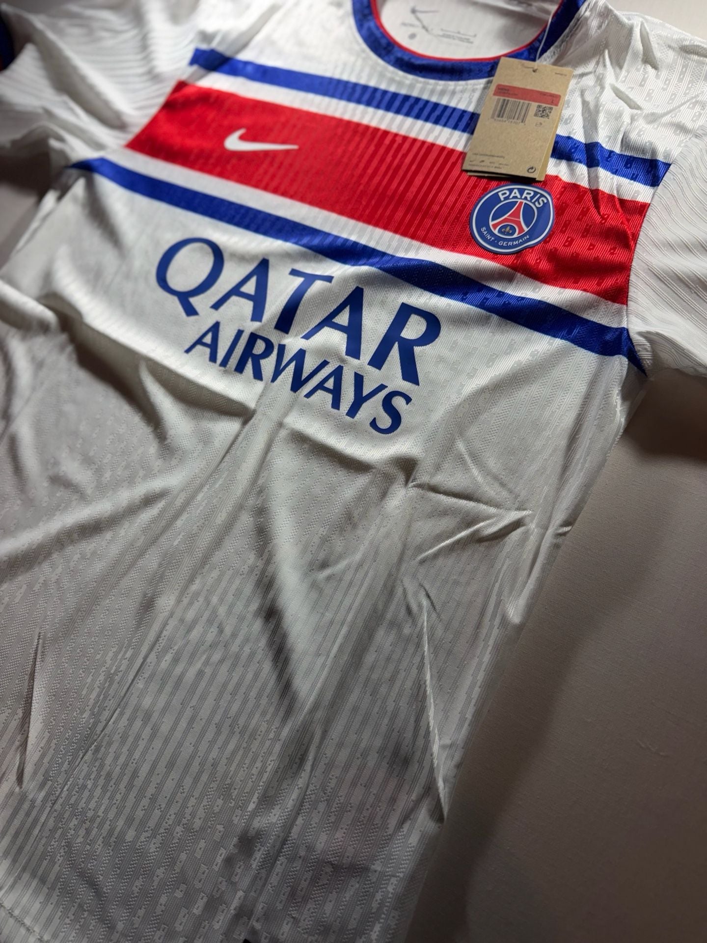 Nike Paris Saint-Germain 2026/2027 Academy Pro Pre-Match Training Jersey 10