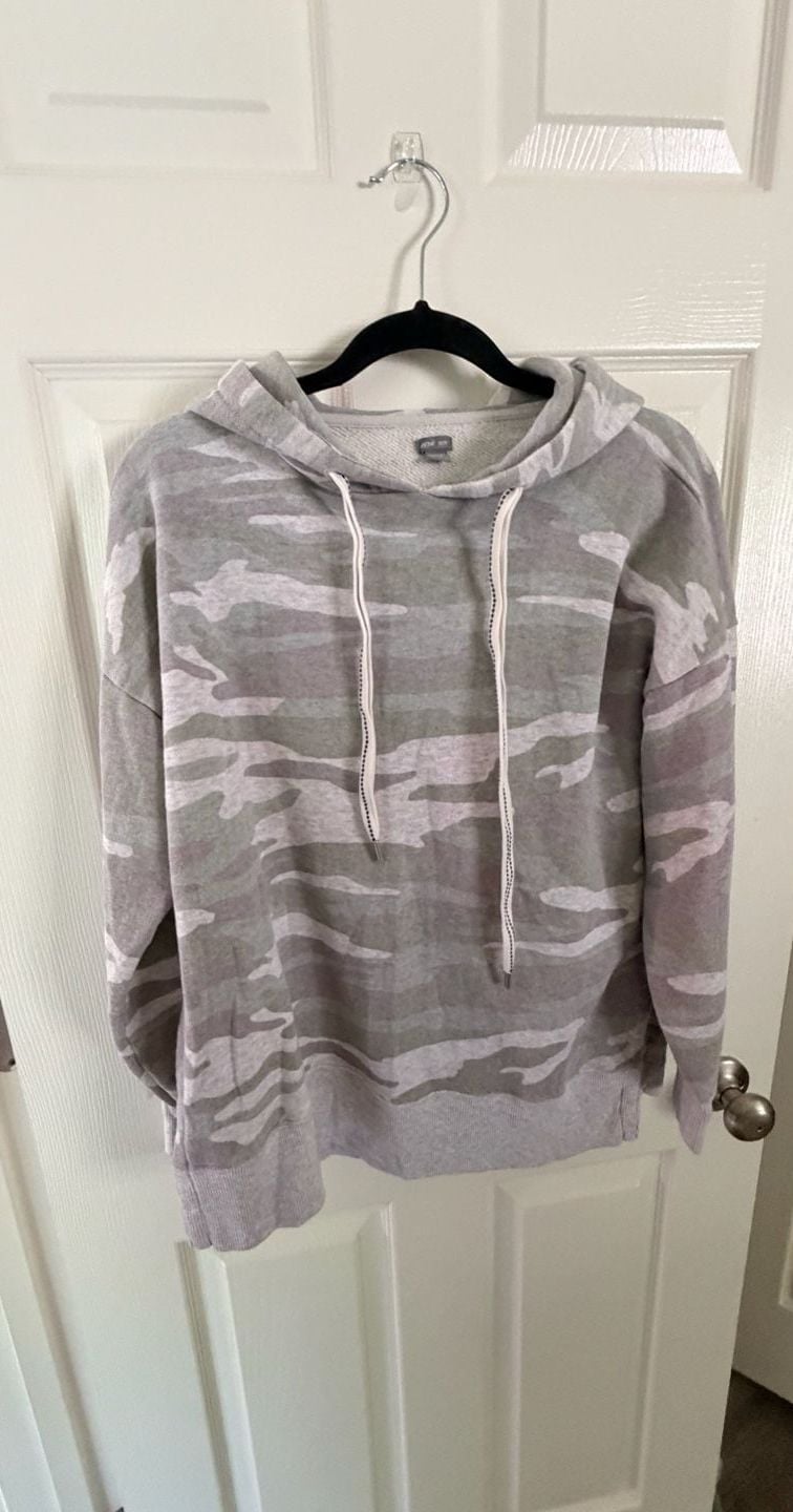 Aerie Camo Oversized Hoodie Size XS Gray Green Pullover Sweatshirt 5