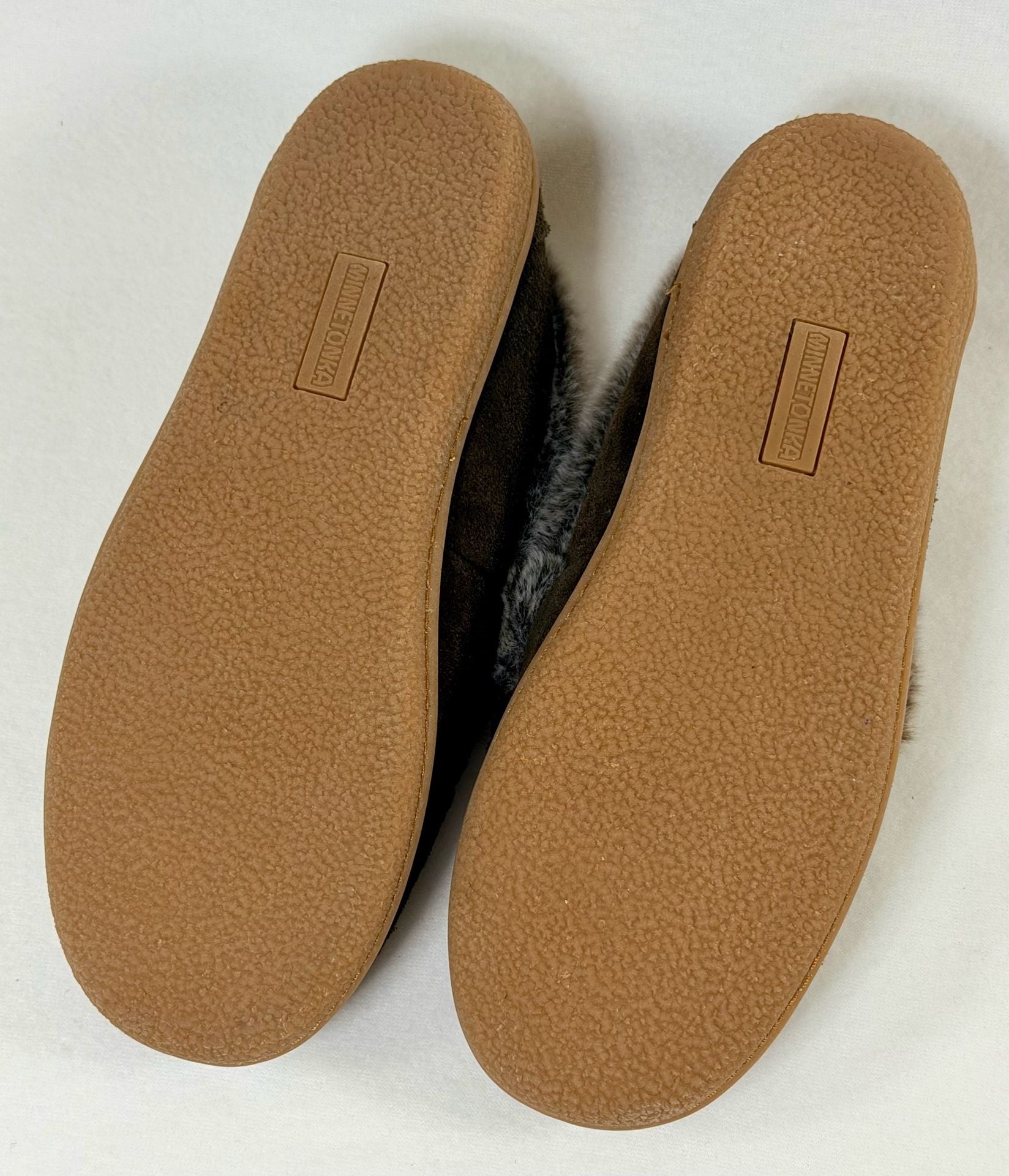 Minnetonka Leather Faux Fur Lined Slip-On Shoes Brown Women’s 9M 5