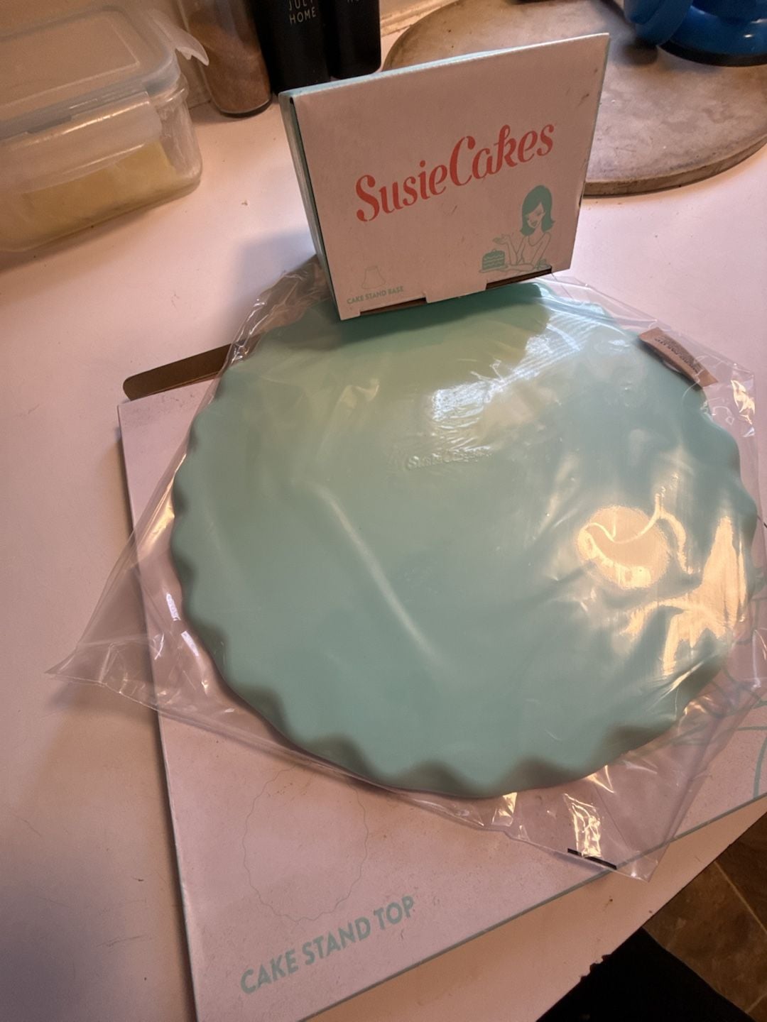 SusieCakes Cake Stand Top and Base Mint Green Ruffled 1