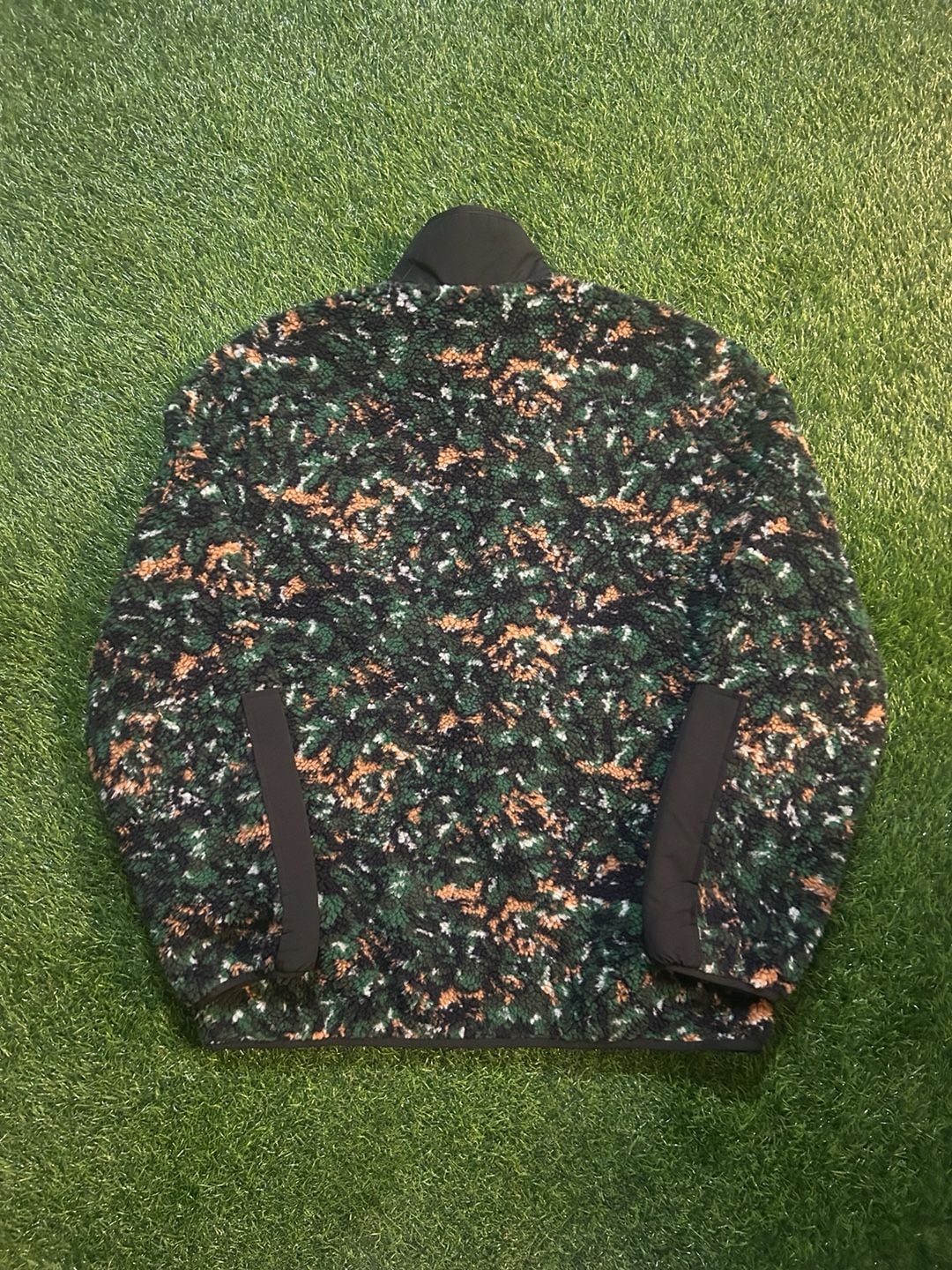 Mountain and Isles Sherpa Fleece Jacket Size M Green Camo Full Zip 3