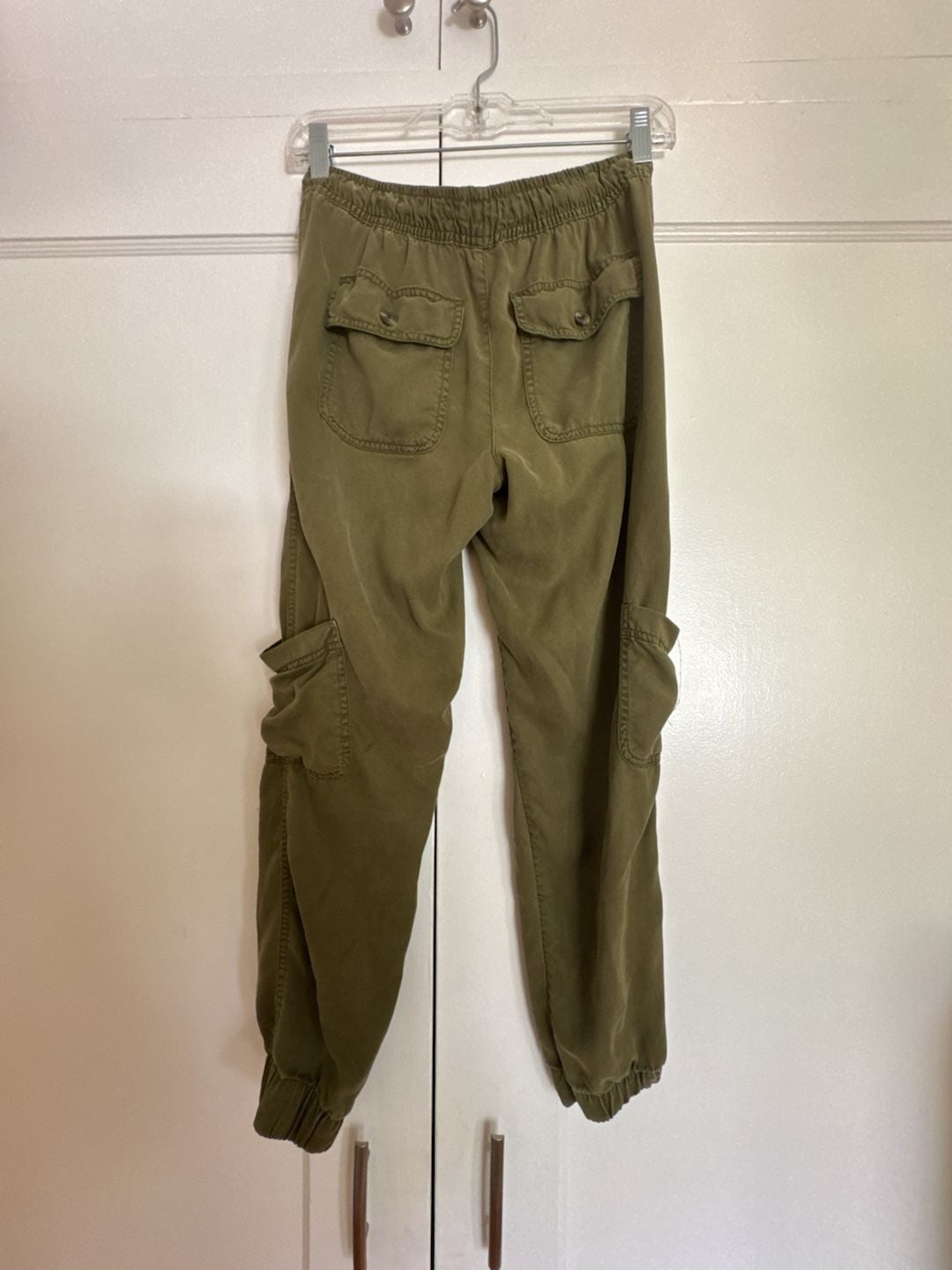 C&C California Cargo Jogger Pants Size XS Military Olive Green 100% Lyocell Pockets 4