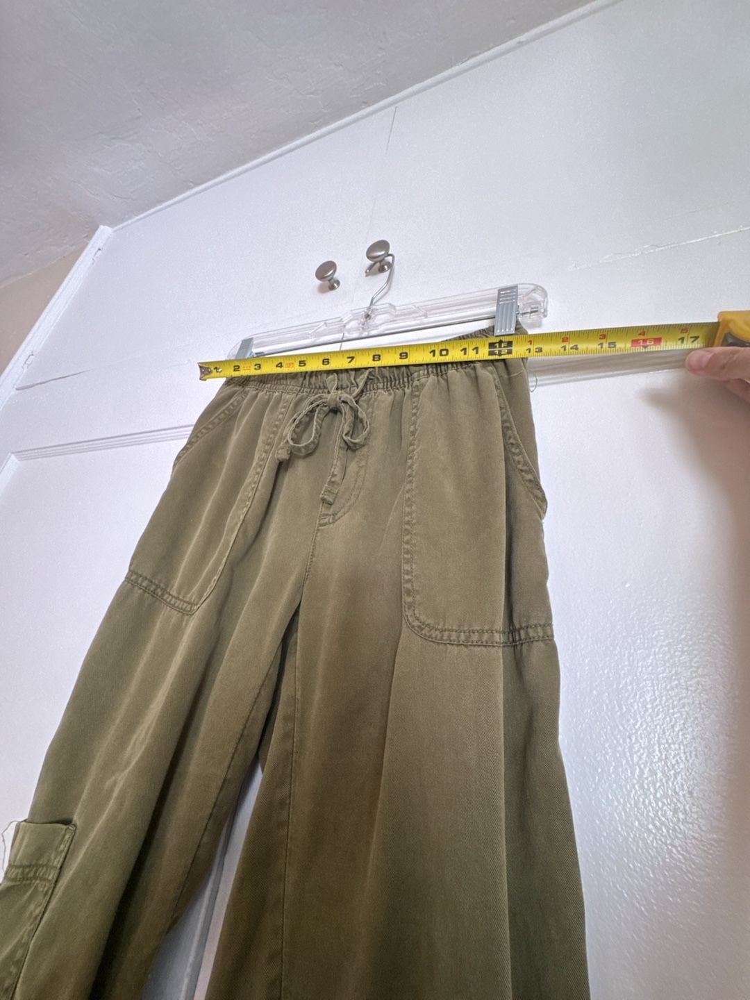 C&C California Cargo Jogger Pants Size XS Military Olive Green 100% Lyocell Pockets 6