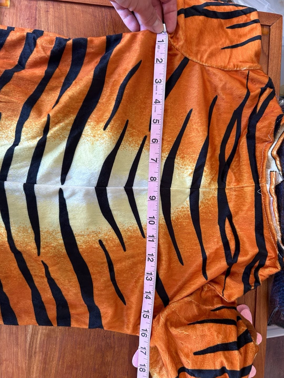 Underwraps Tiger Costume Size M Plush Halloween 9