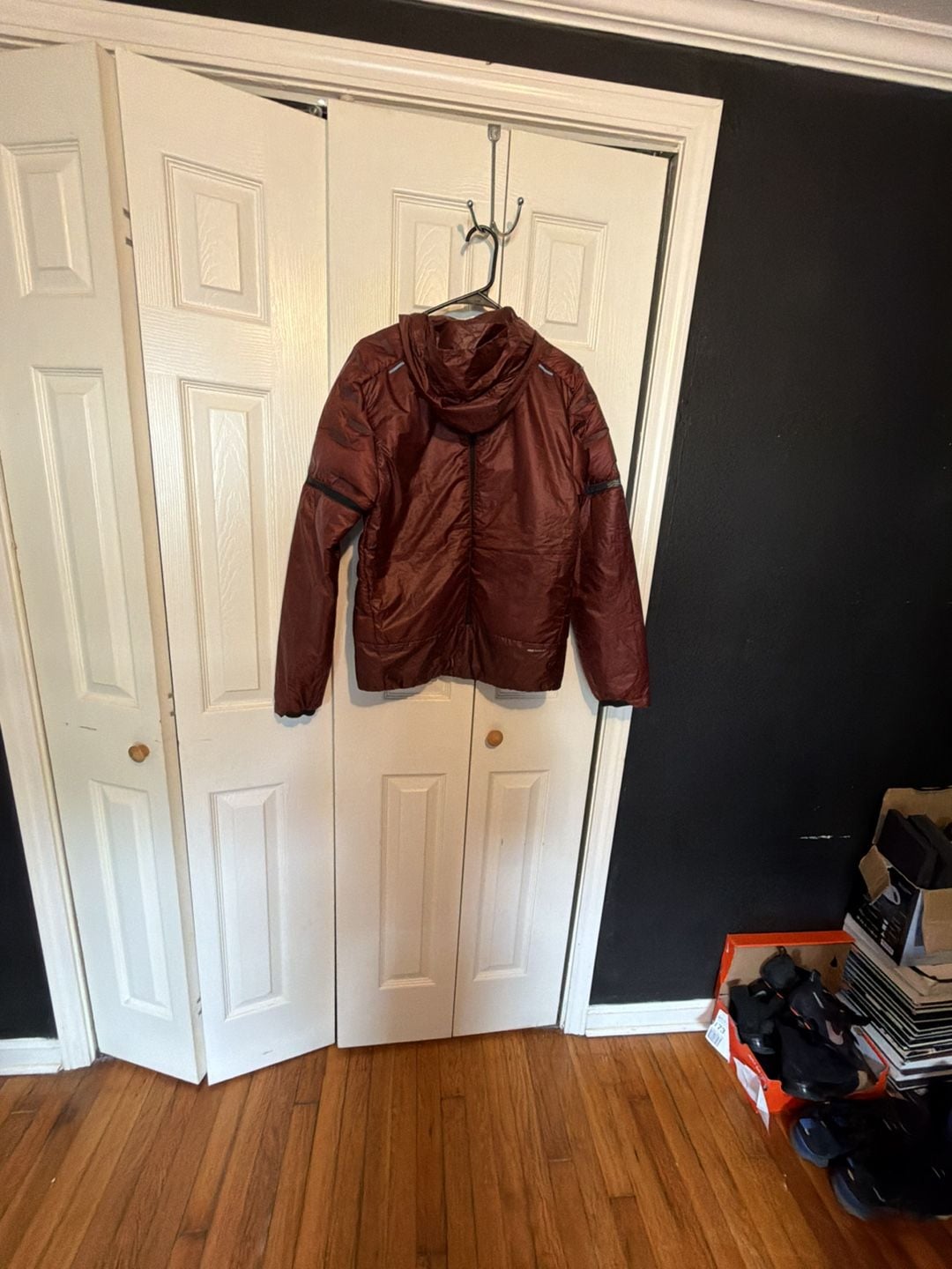 Nike Aeroloft Running Jacket Size S Burgundy Goose Down 4