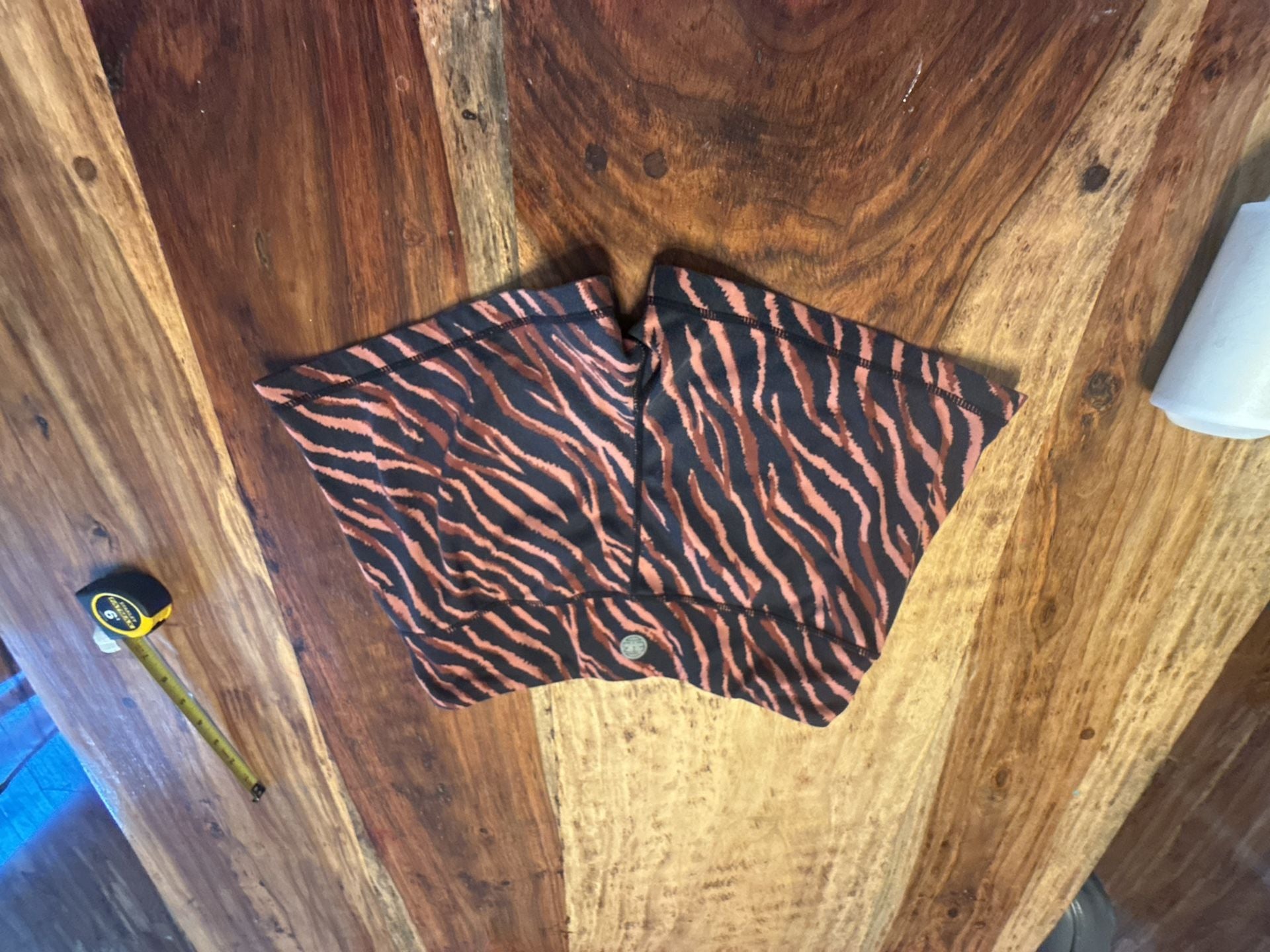 2 I A B 5-Inch No-Ride Activewear Shorts Size 8 Tiger Print animal print  7