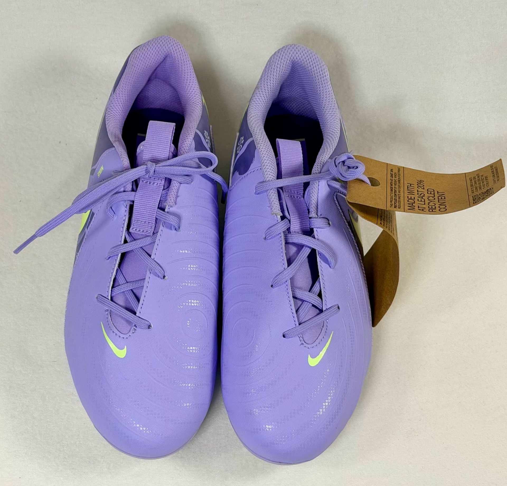 Nike Phantom GX II Academy FG/MG Soccer Cleats Size 6Youth Purple 2