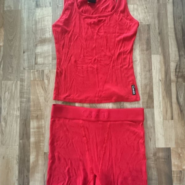 Comfrt Ribbed Lounge Set Size L Red Tank Top and Shorts