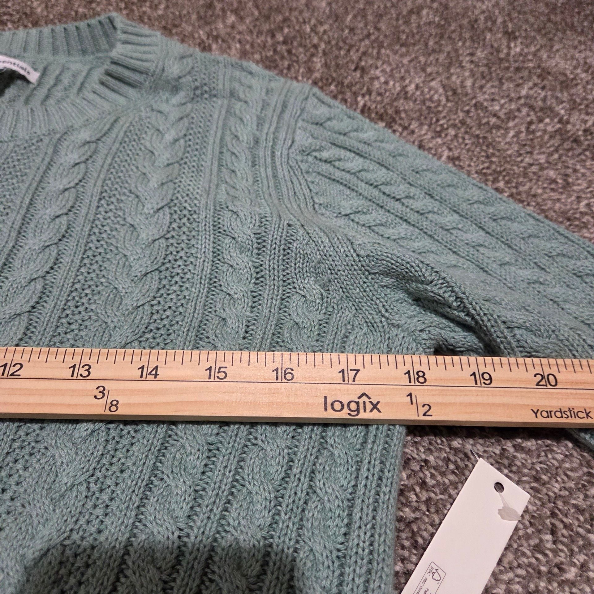 Amazon Essentials Fisherman Cable Crewneck Sweater Size M Sage Green 9