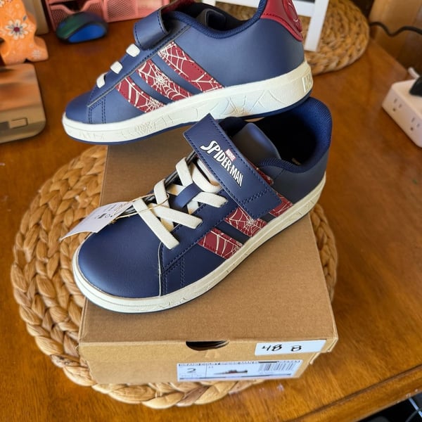 Adidas Grand Court Spider-Man Kids Size 2 Blue Marvel Shoes
