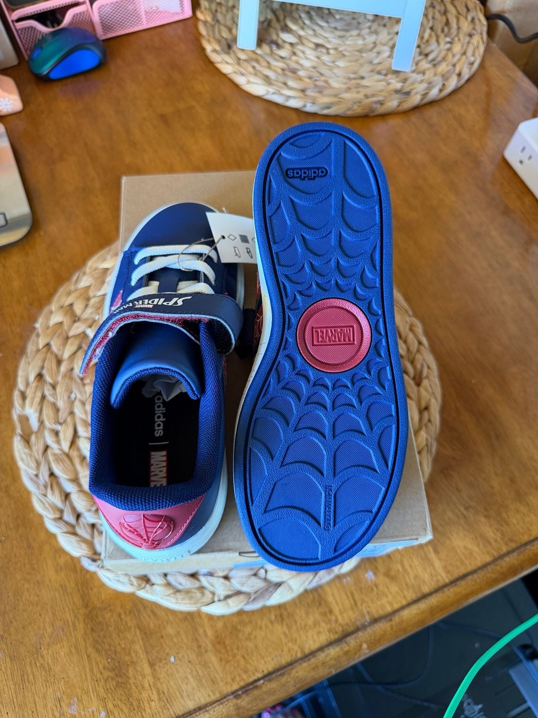 Adidas Grand Court Spider-Man Kids Size 2 Blue Marvel Shoes 2