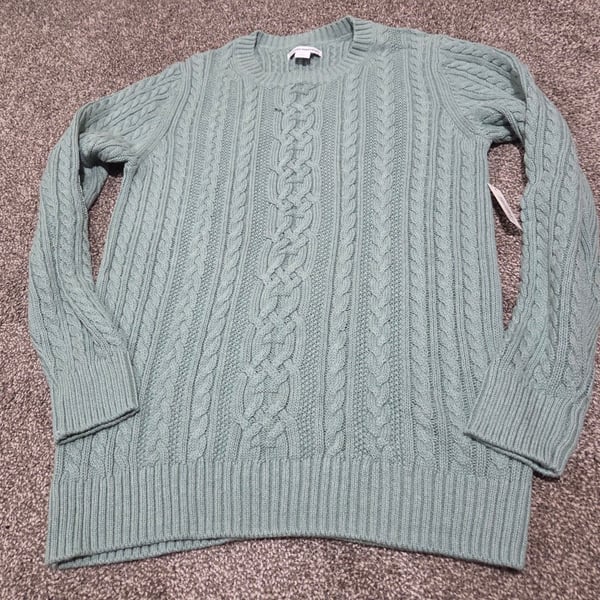 Amazon Essentials Fisherman Cable Crewneck Sweater Size M Sage Green