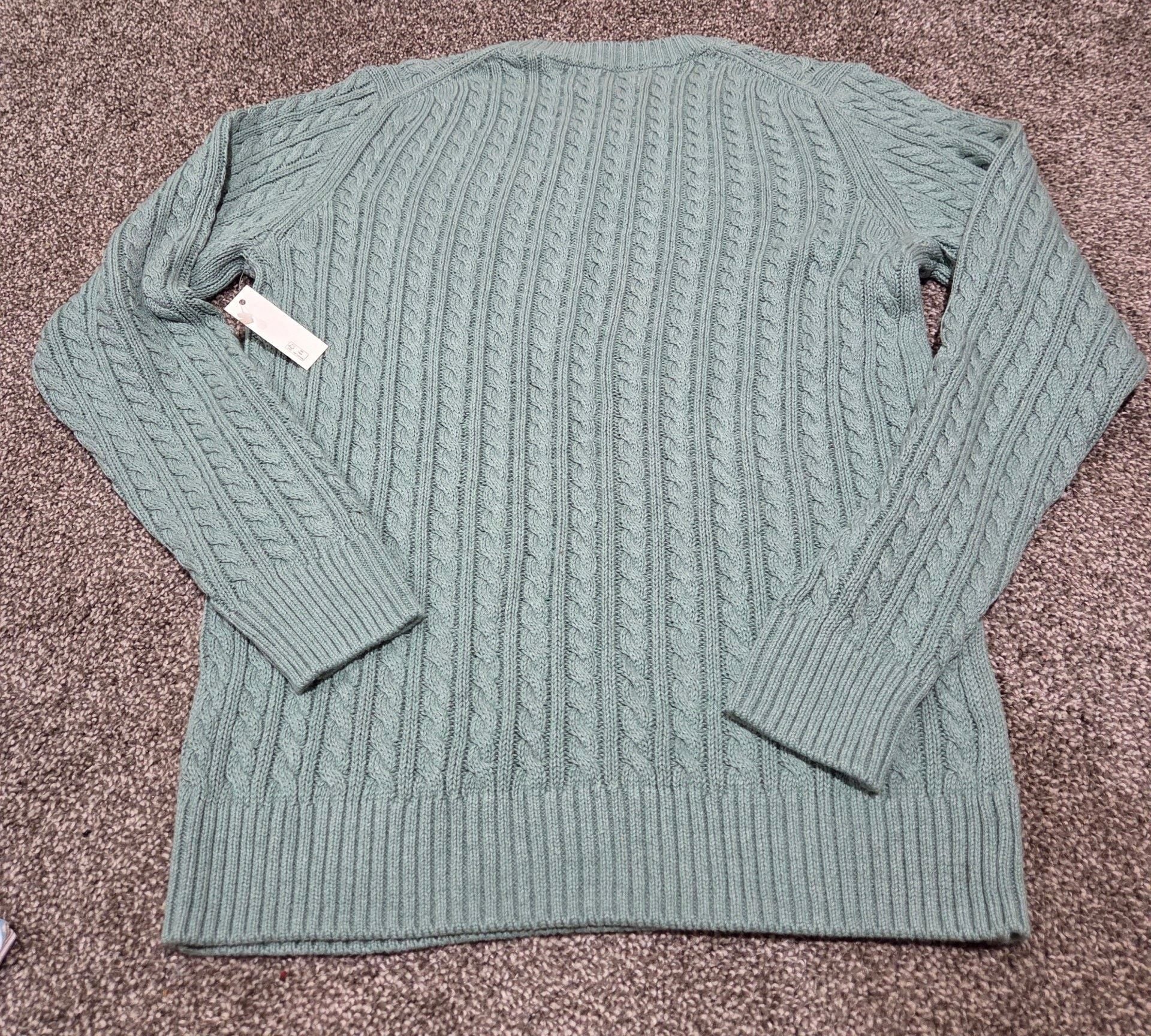 Amazon Essentials Fisherman Cable Crewneck Sweater Size M Sage Green 3