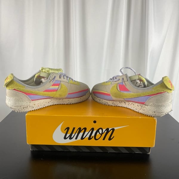 Nike Union LA x Cortez SP Lemon Frost Size 7.5 Suede Sneakers