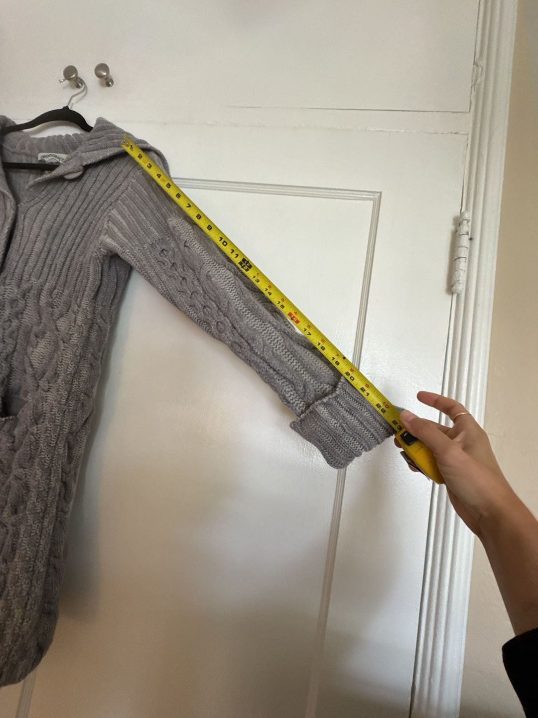 Aran Crafts Cardigan 100% Merino Wool Chunky Size XS Lavender Gray Cable Knit Long Hooded Sweater 7