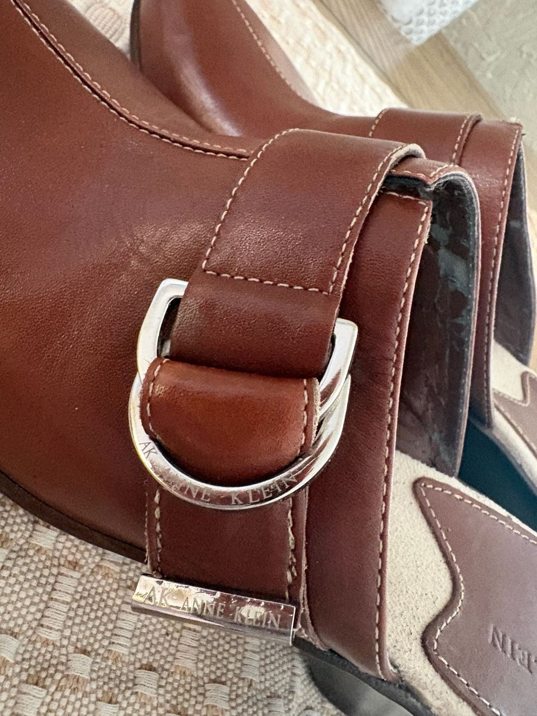 Anne Klein Brown Leather Buckle Wedge Mules Slides size 8 8