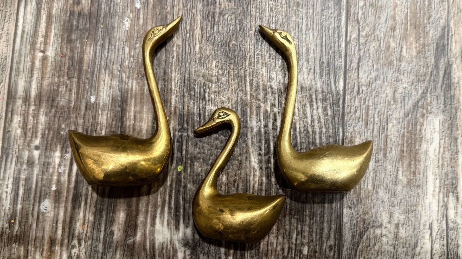 Vintage Brass Swan Figurines Set of 3 2