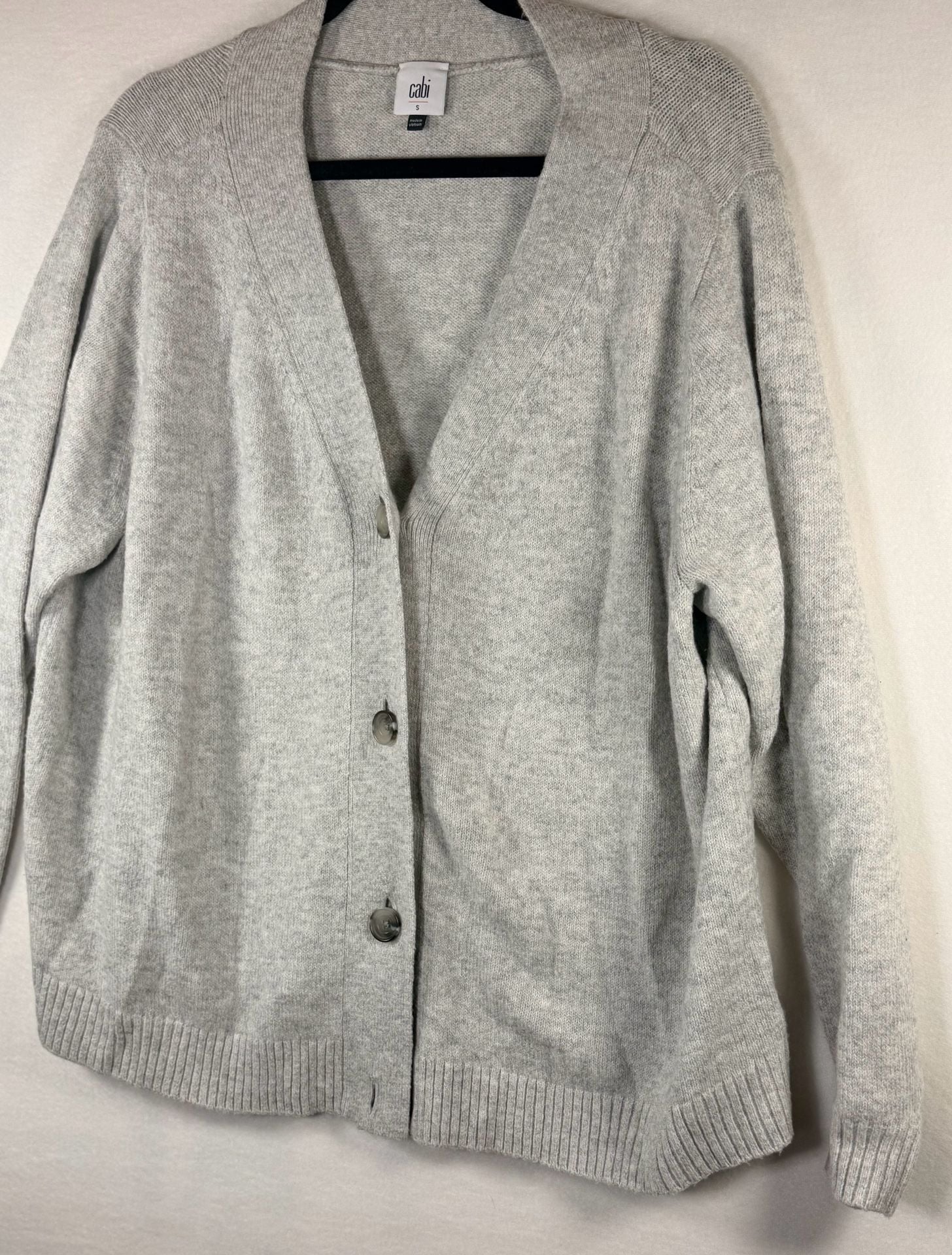Cabi Front Button Cardigan V-Neck Long Sleeve Knit Gray Women’s Small 3