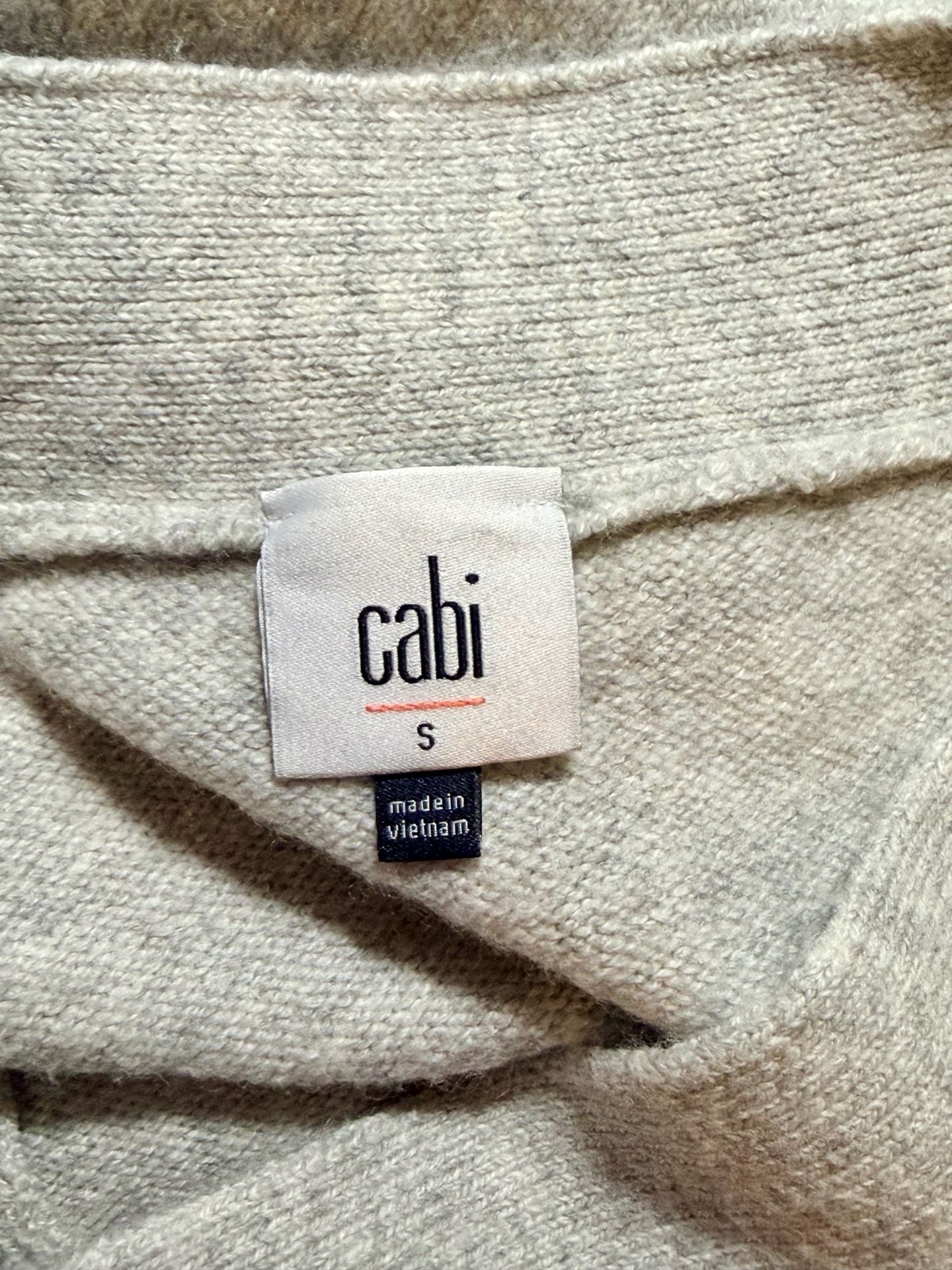 Cabi Front Button Cardigan V-Neck Long Sleeve Knit Gray Women’s Small 7