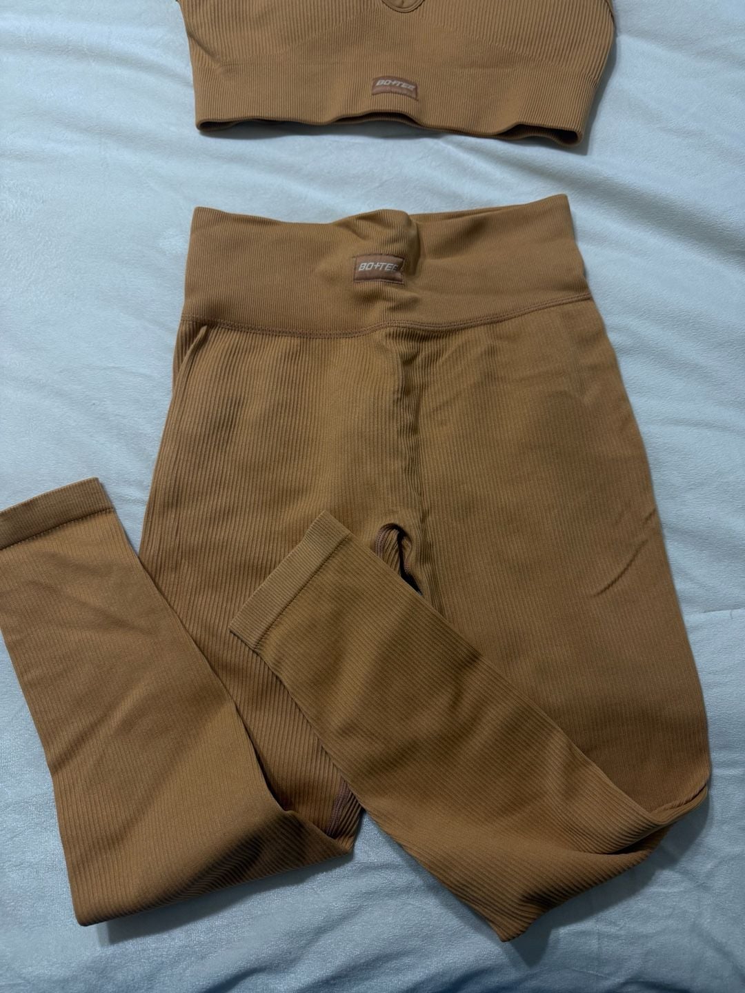 Bo+Tee Ribbed Workout Set Size M Brown Crop Top Leggings 3