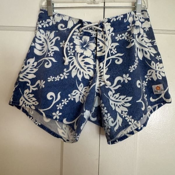 Isla Girl Board Shorts Blue White Hawaiian Hibiscus Floral Print Surf Swimwear Beach Vacation