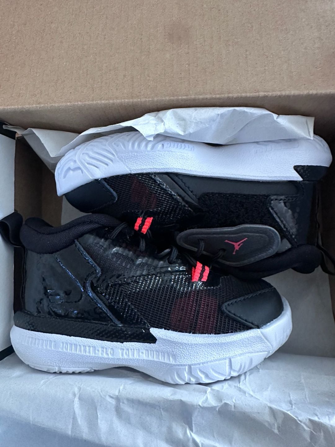 Jordan Zion 1 TD Size 4C Black Bright Crimson White Sneakers 2