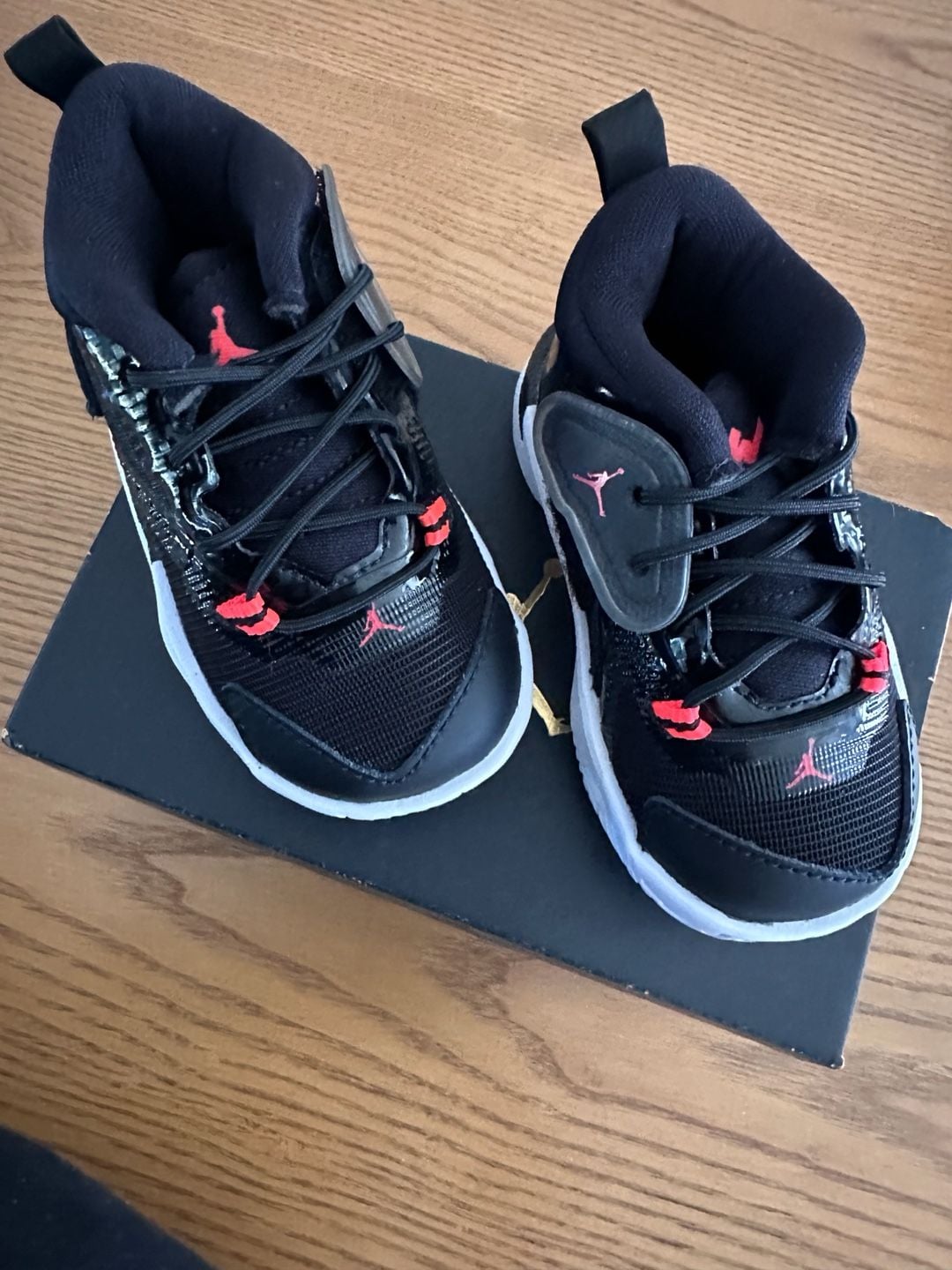 Jordan Zion 1 TD Size 4C Black Bright Crimson White Sneakers 8