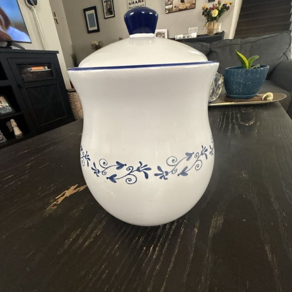 Home Ceramic Canister White Blue Floral Vine